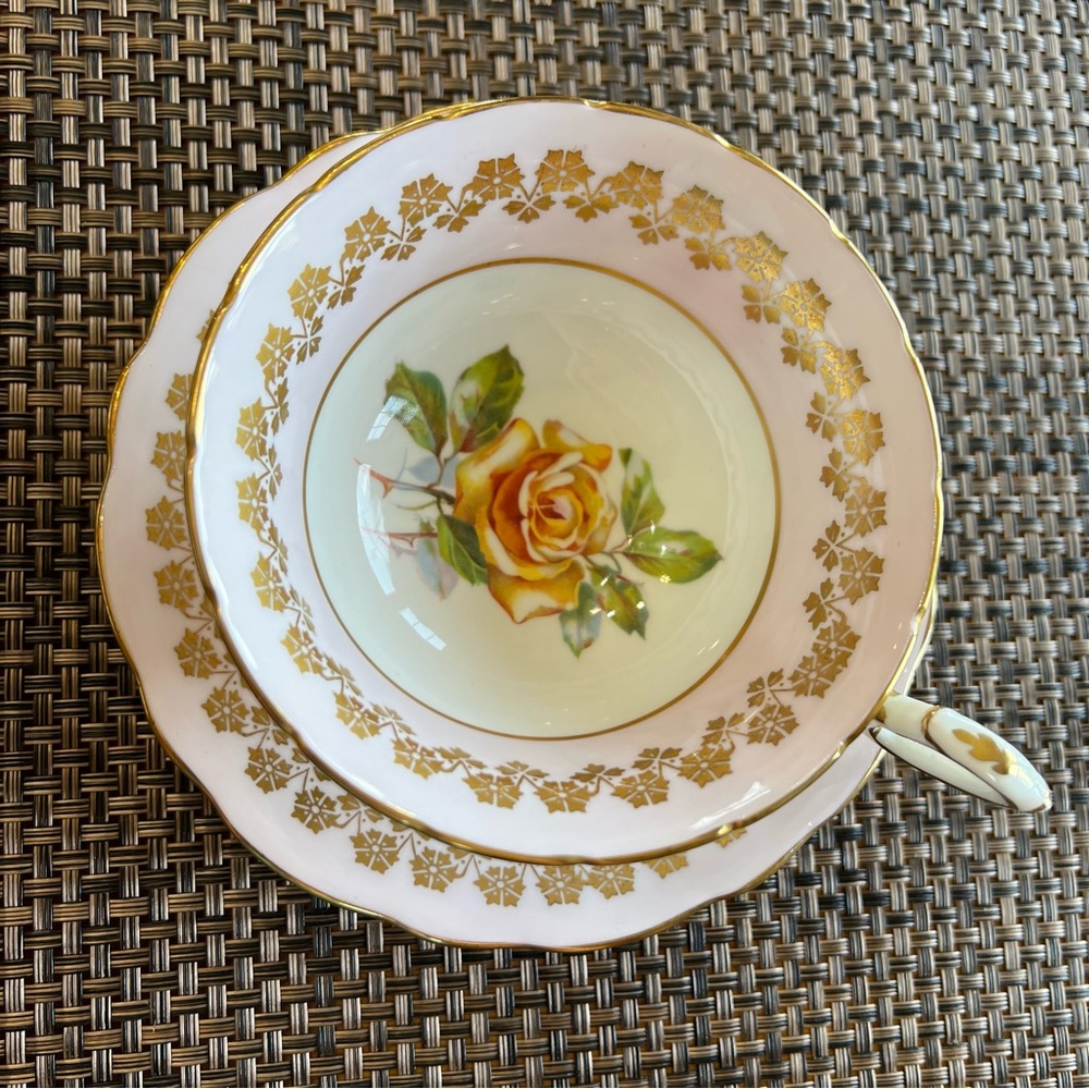 Tea Cup and Saucer. Light Pink Border with Yellow Rose
Center Hammersley Tea - Picture 2 of 11